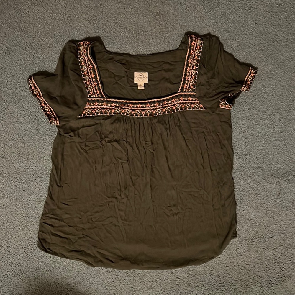 Dark green top